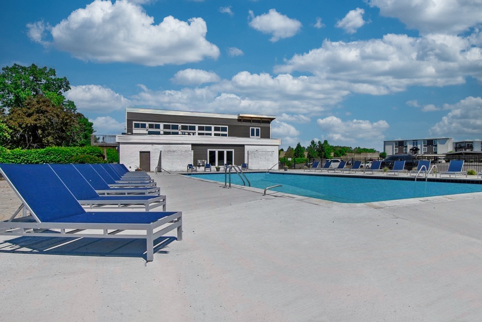 Canton Pool w_ skys group-investing-real-estate-poolside